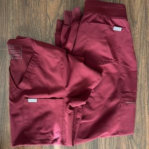 Figs scrub jogger set